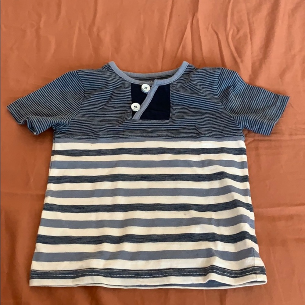 Boys Genuine Osh Kosh Henley tee